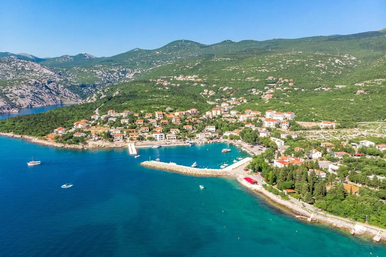 Apartments By The Sea Klenovica, Novi Vinodolski - 5581