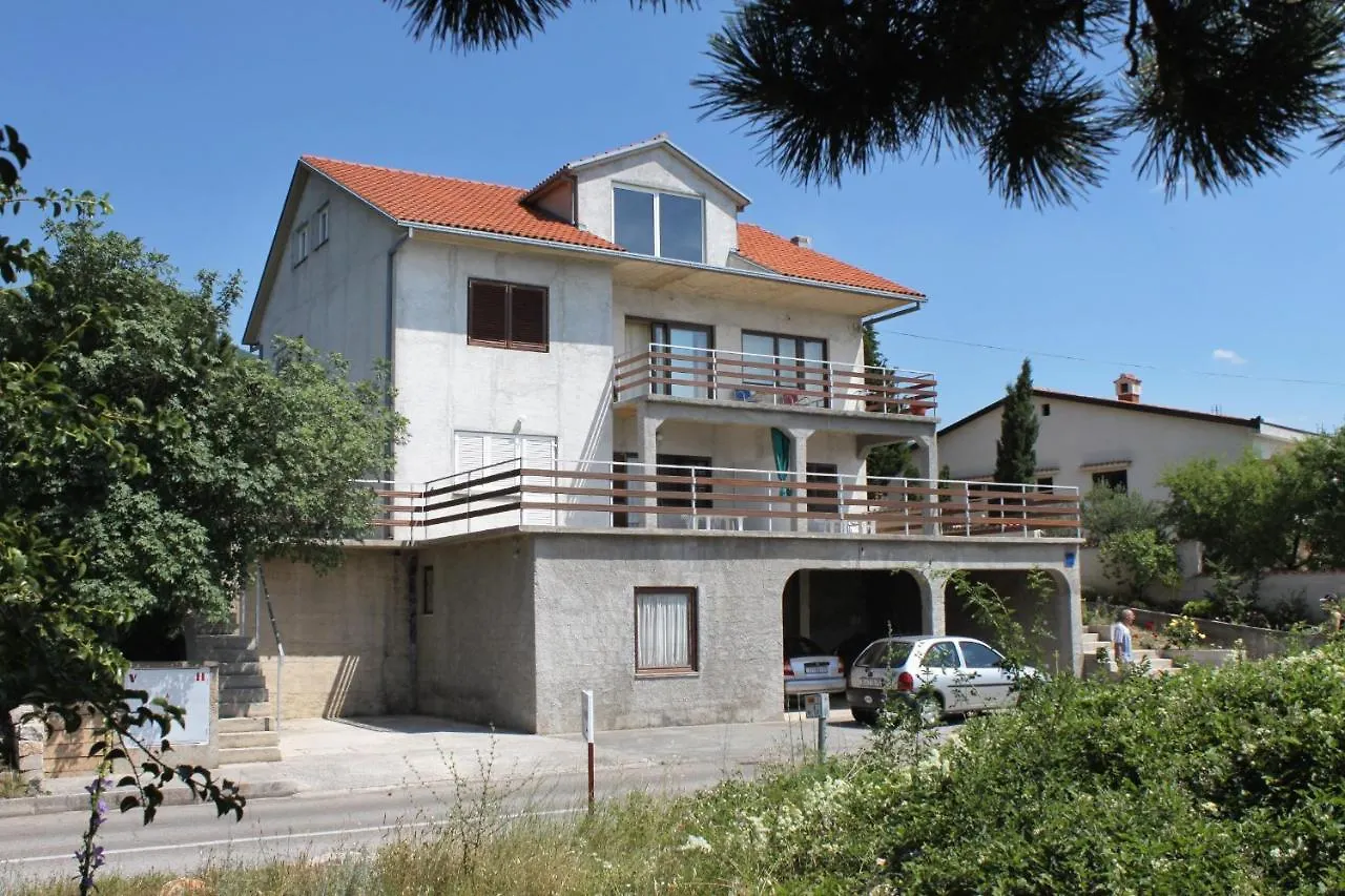 Apartments By The Sea Klenovica, Novi Vinodolski - 5581