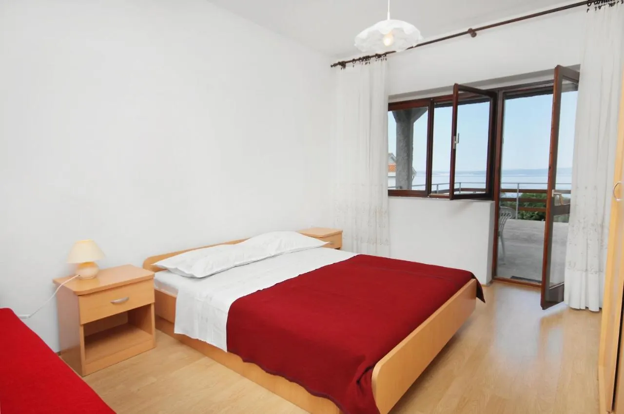 Apartments By The Sea Klenovica, Novi Vinodolski - 5581 Klenovica