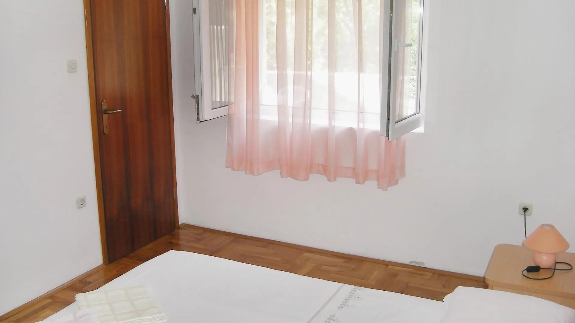 Apartments By The Sea Klenovica, Novi Vinodolski - 5581