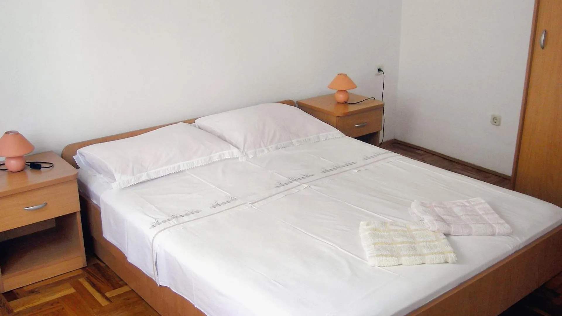 Apartments By The Sea Klenovica, Novi Vinodolski - 5581 Chorwacja